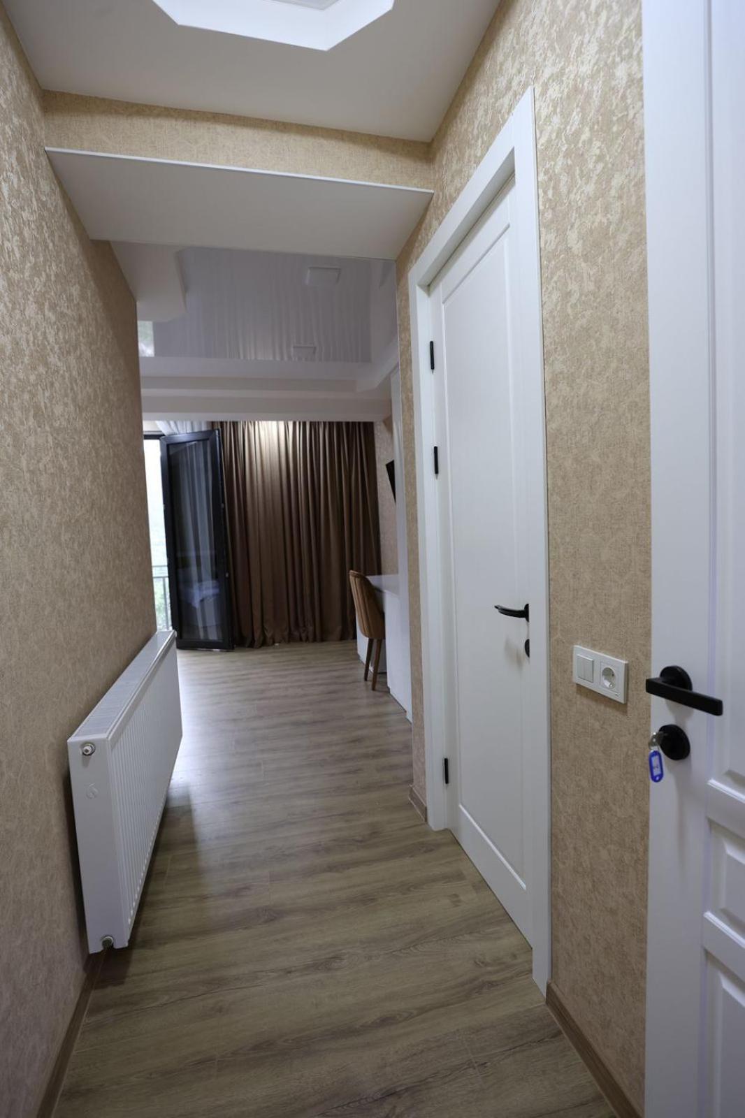 Chanko Hotel Боржоми Екстериор снимка