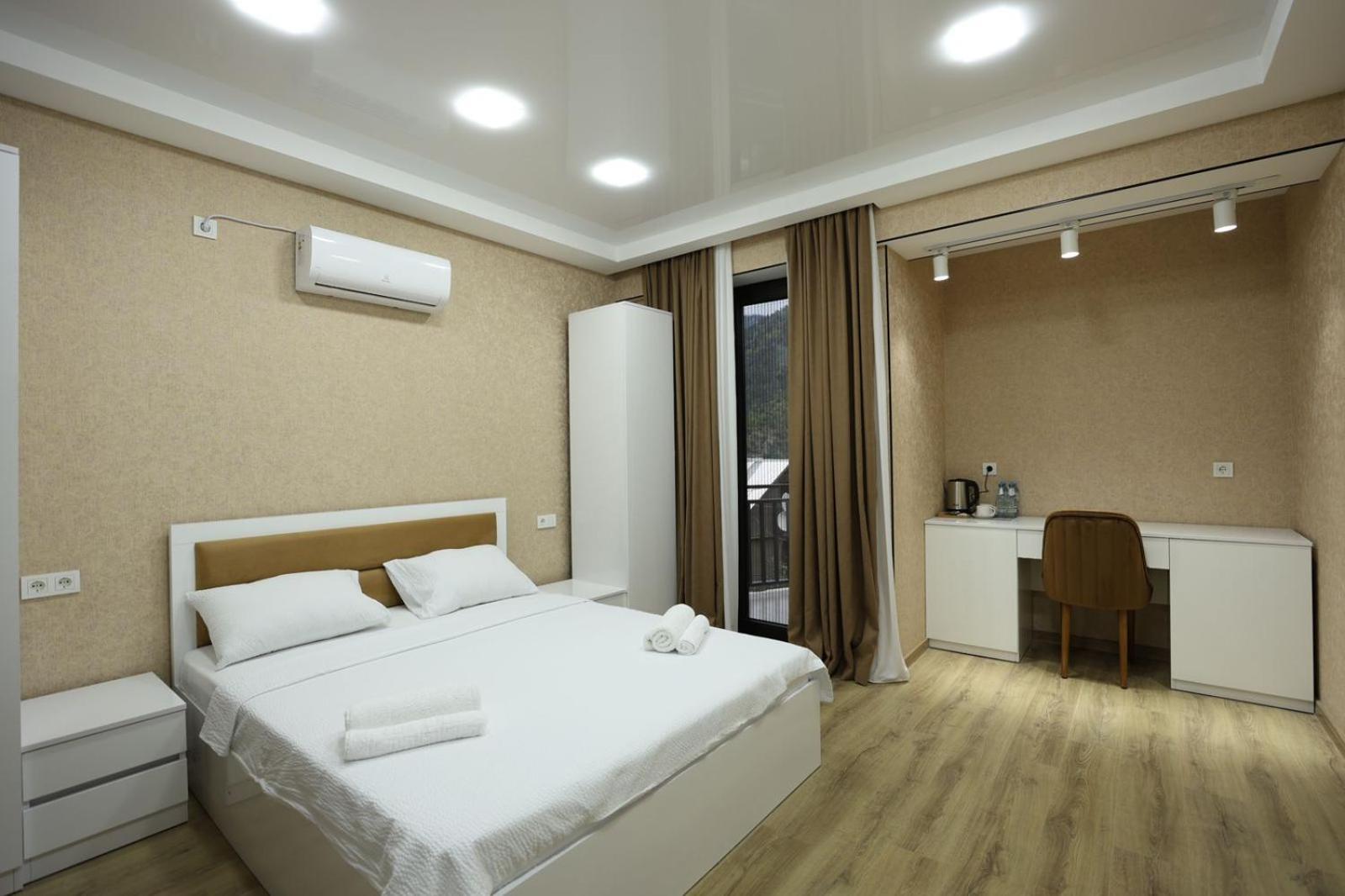 Chanko Hotel Боржоми Екстериор снимка